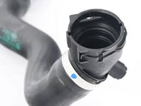 Raditor Hose Lower Coolant Hose Pipe 17127640916 Compatible With BMW F10 F18 (2012-2016)