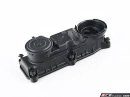 Engine Crankcase Vent Valve 06M103515H Compatible With Audi A4 A5 S5 A6 Q7
