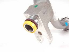 A/C Suction Hose Pipe 64509181828 Compatible With BMW E63