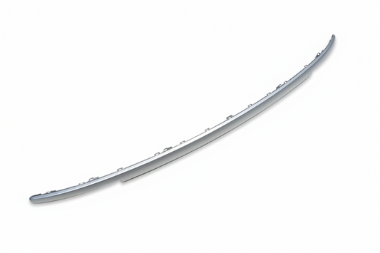 Front Bumper Lower Strip LR157968 Compatibe With LAND ROVER RANGE ROVER VOGUE 2023