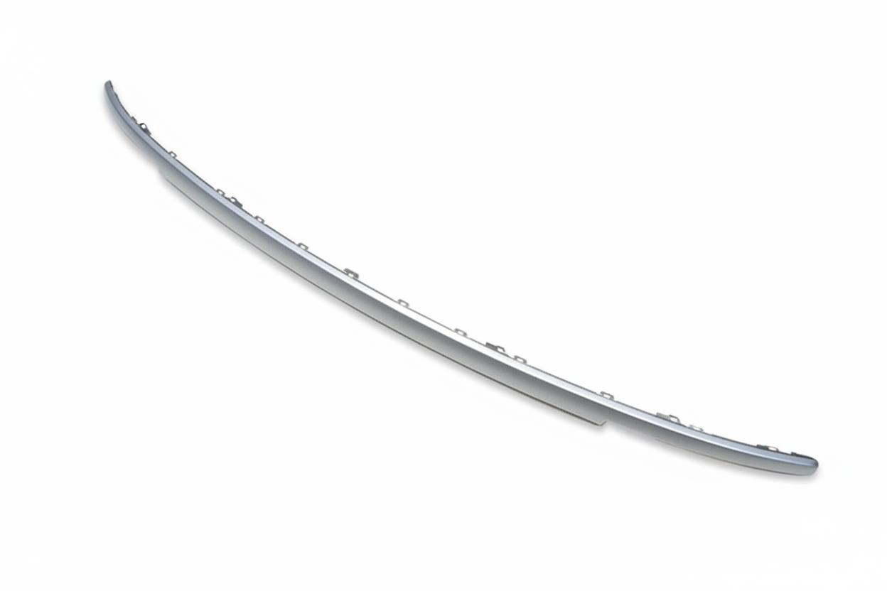 Front Bumper Lower Strip LR157968 Compatibe With LAND ROVER RANGE ROVER VOGUE 2023