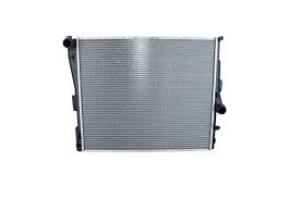 Engine Cooling Radiator 17113415693 Compatible With BMW X3 E83