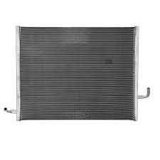 Engine Cooling Radiator 31657362 Compatible With S60 / V60 / S90 / V90 / XC60 / XC90