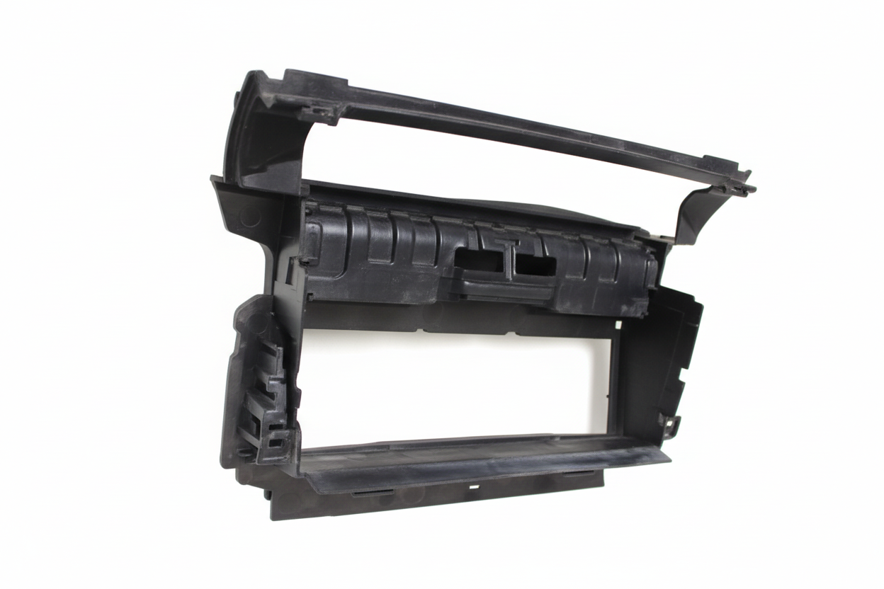 Lower Radiator Support Air Deflector LR000885 Compatible With Land Rover