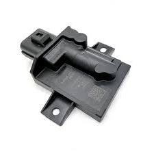 Fuel Pump Module Controller LR086374 Compatible With LAND ROVER DEFENDER Station Wagon (L663) DISCOVERY V (L462) RANGE ROVER SPORT II (L494) RANGE ROVER VELAR (L560)