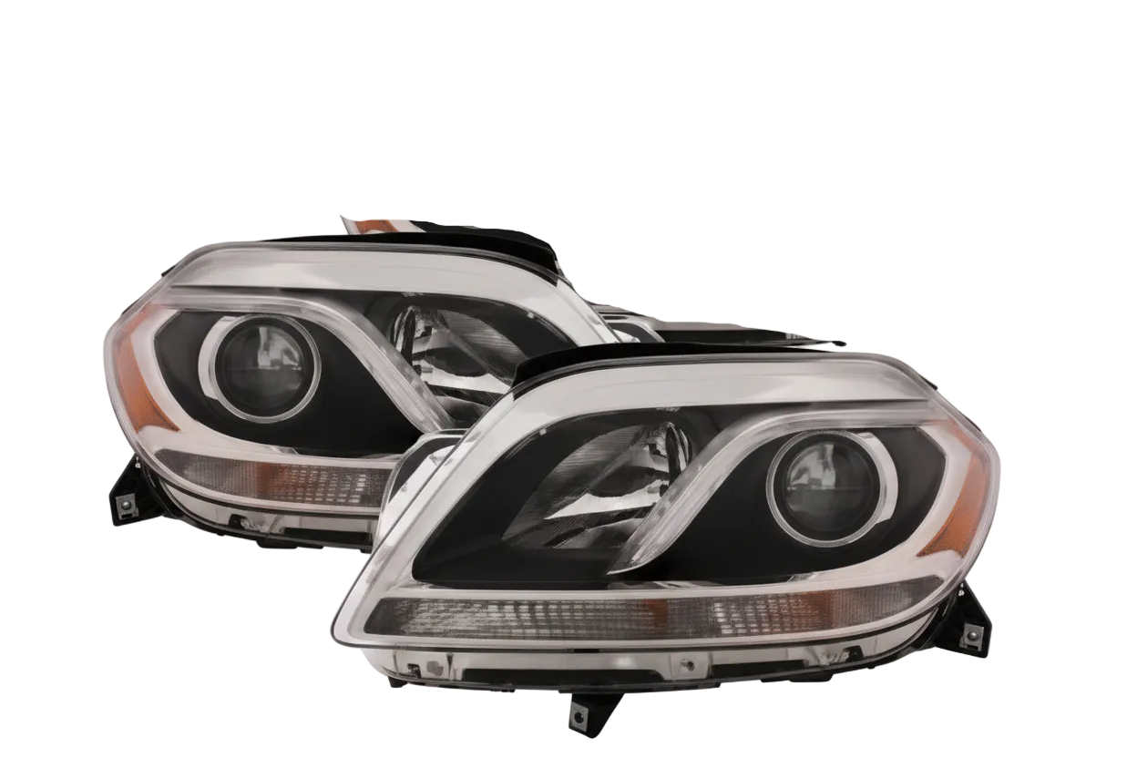 Complete Headlight Set Left 1668206961 & Right 1668207061 Compatible With Mercedes Benz W166 M-Class (2012–2015)