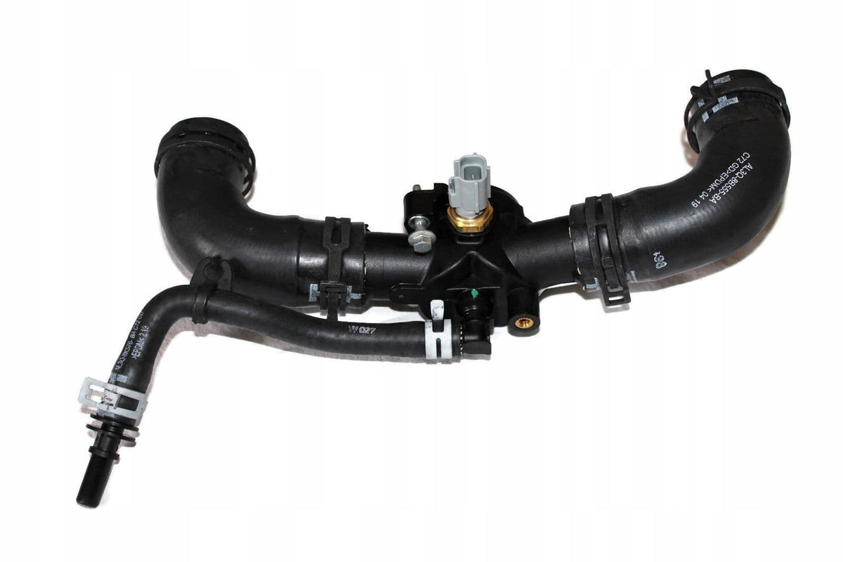 Water Outlet Connection Hose LR022690 Compatible With LAND ROVER RANGE ROVER III (L322)