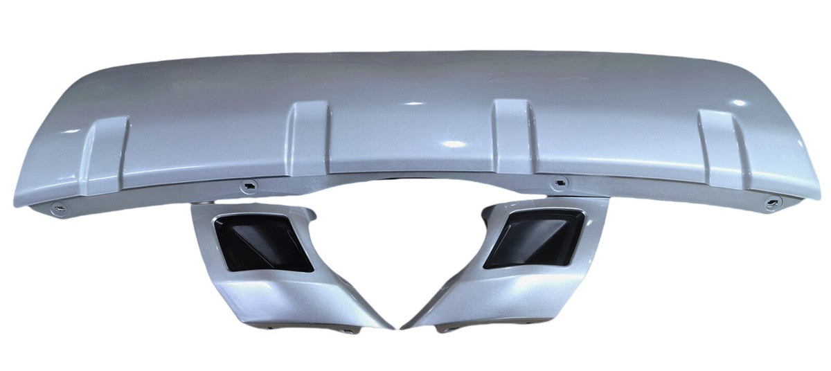 Rear Bumper Cover (Silver) Compatible With Land Rover Discovery 5 L462