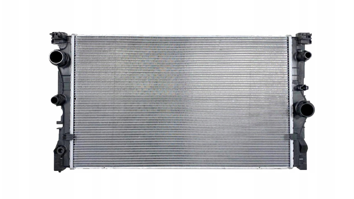 Engine Radiator 17118699790 Compatible With BMW G30 G31