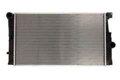 Engine Radiator 17118672011 Compatible With BMW F10 F18