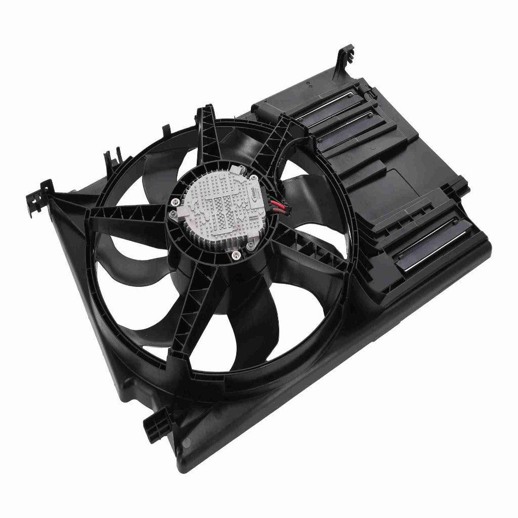 Radiator Cooling Fan Assembly 17428645860 Compatible With BMW F48 F39 F40
